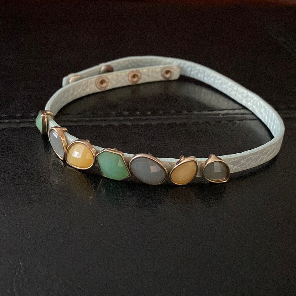 Bracelet leather with gems
